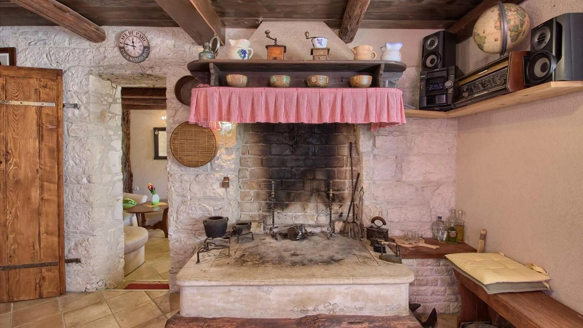 펜션 Ferienhaus Mit Privatpool Fuer 6 Personen Ca 89 Qm In Manjadvorci, Istrien Bucht Von Rasa